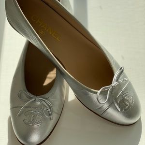 Chanel, silver, leather, ballet flats